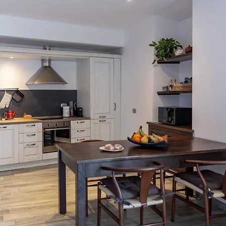 La Corte - Seta Apartmán